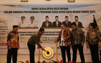 Buka Raker DPRD Medan, Rico Waas Dorong Penguatan Sinergi Pemko-DPRD Medan