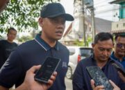 Rico Waas Kerahkan Jajaran Gotong Royong Bersihkan Parit dari Sedimentasi Tebal