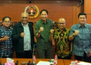 Jejak Pena Austin Tumengkol: Dari Ruang Redaksi Menuju PWI Sumut