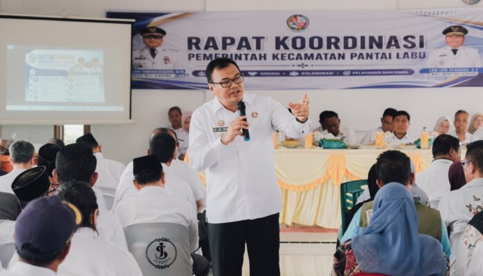 Bupati Deli Serdang Fokus Tekan Kemiskinan di Pantai Labu, Program Pemerintah Diminta Tepat Sasaran