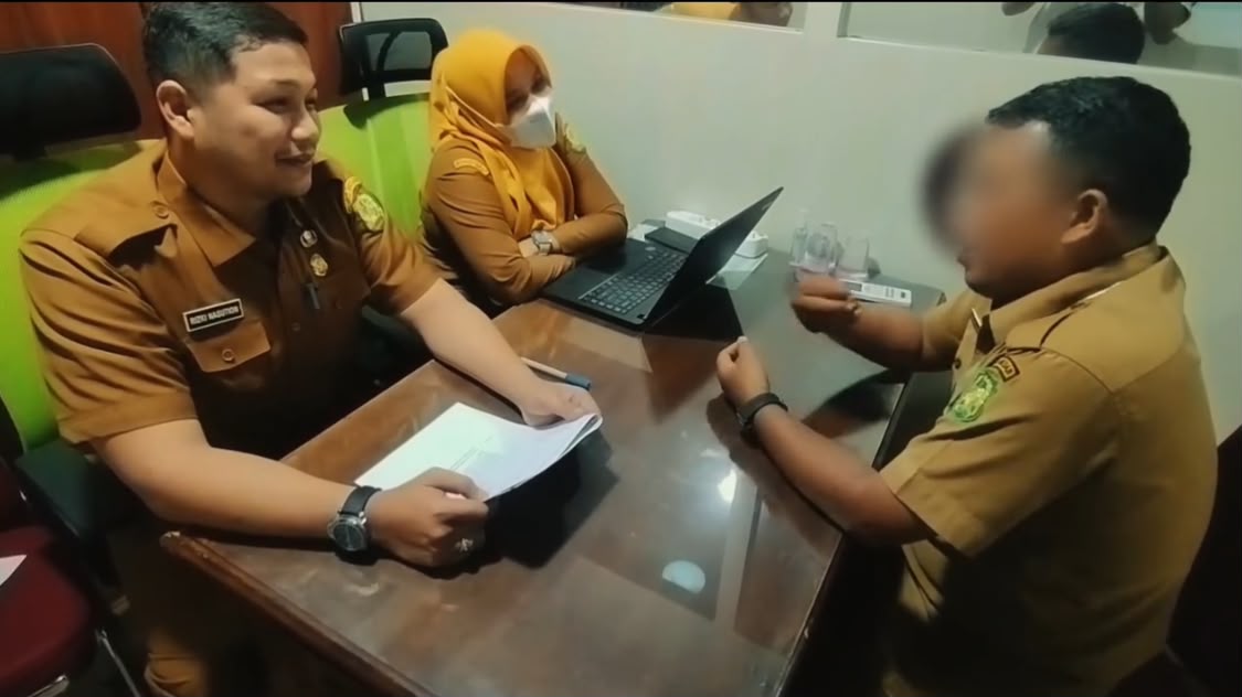 Dua ASN Pemko Medan Terciduk Ngopi Saat Jam Dinas, Inspektorat Turun Tangan